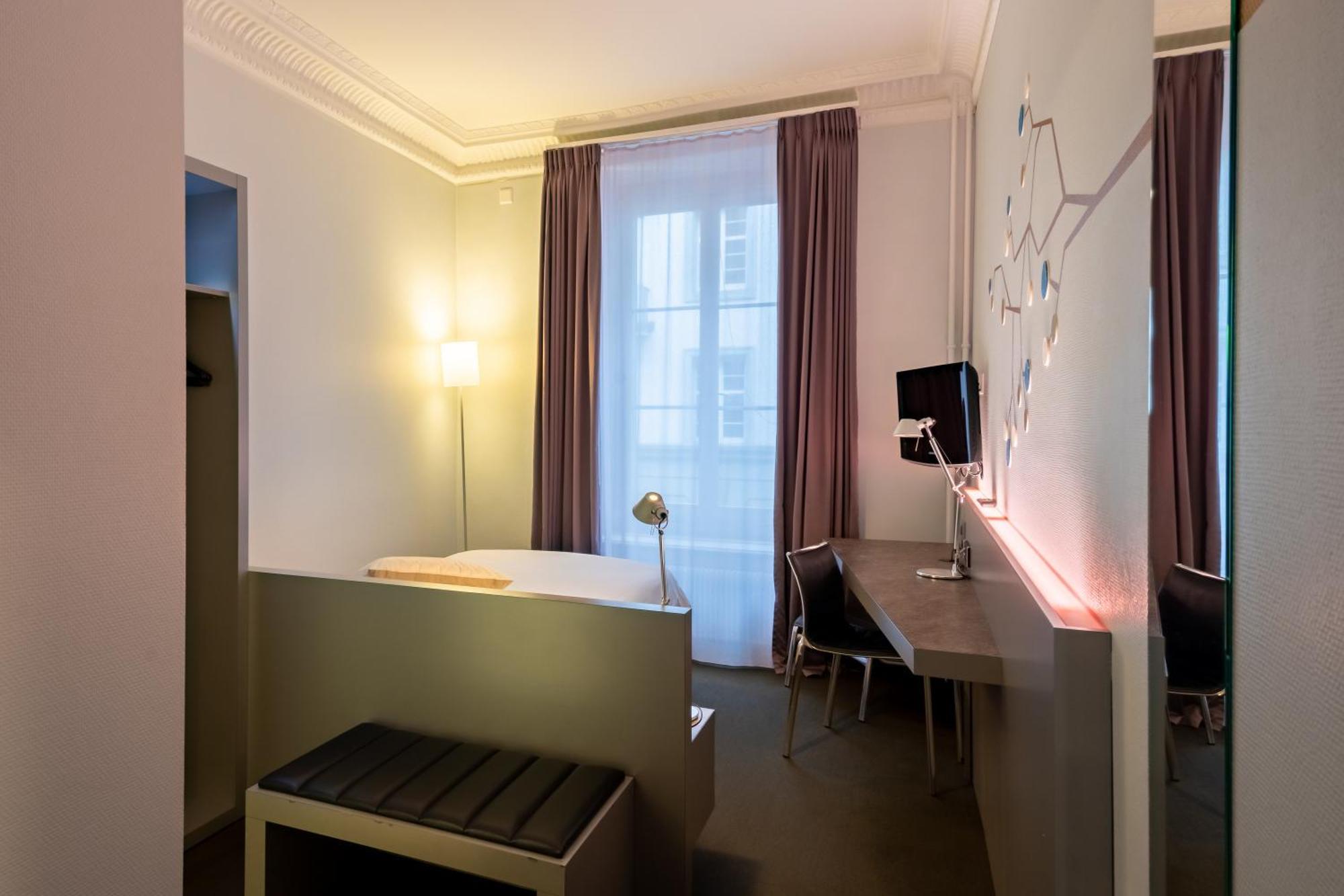 Boutique Hotel By Continental Park Люцерн Стая снимка